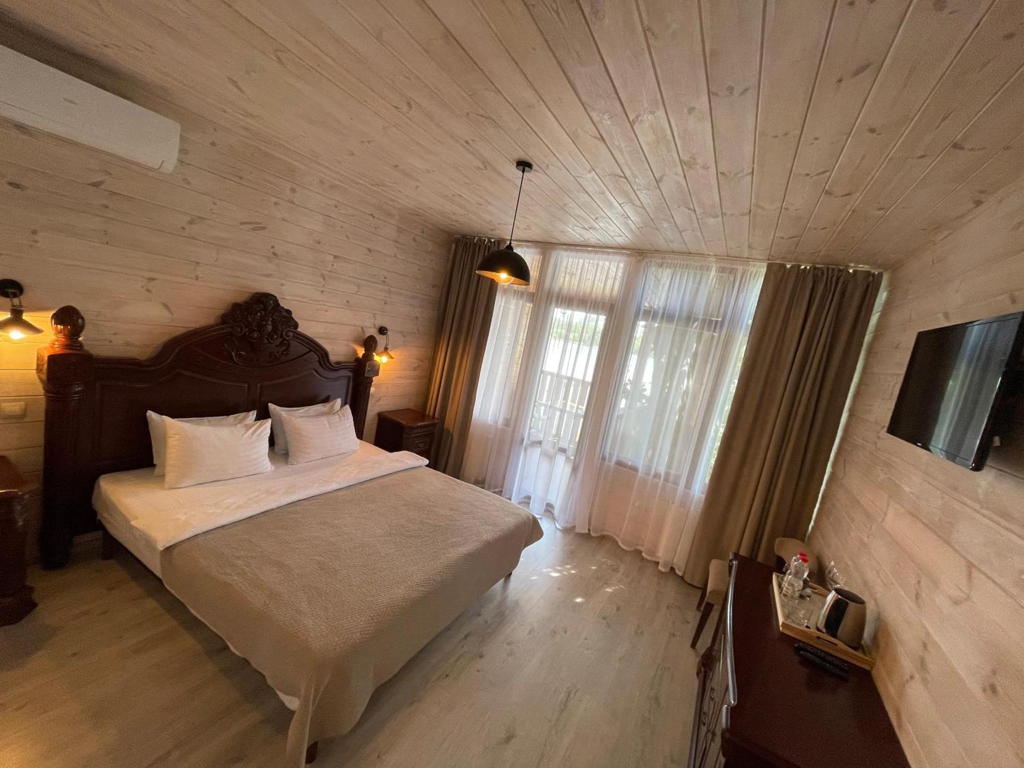 Hotel Fregat Kiev Ngoại thất bức ảnh
