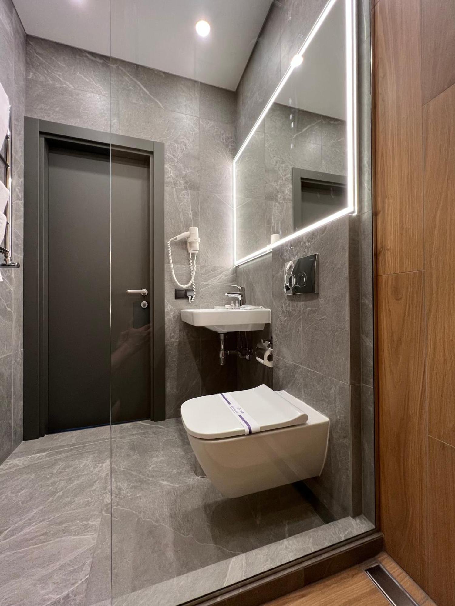 Hotel Fregat Kiev Ngoại thất bức ảnh
