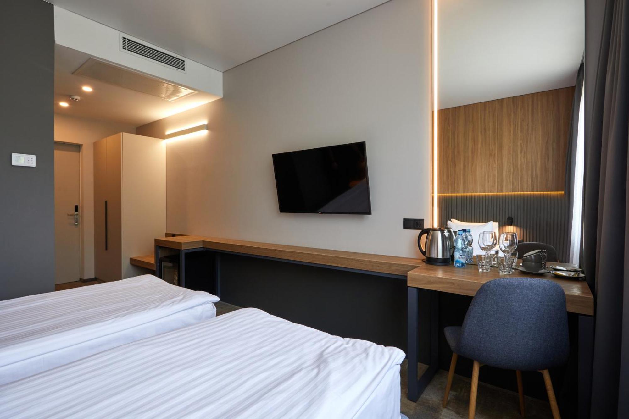Hotel Fregat Kiev Ngoại thất bức ảnh