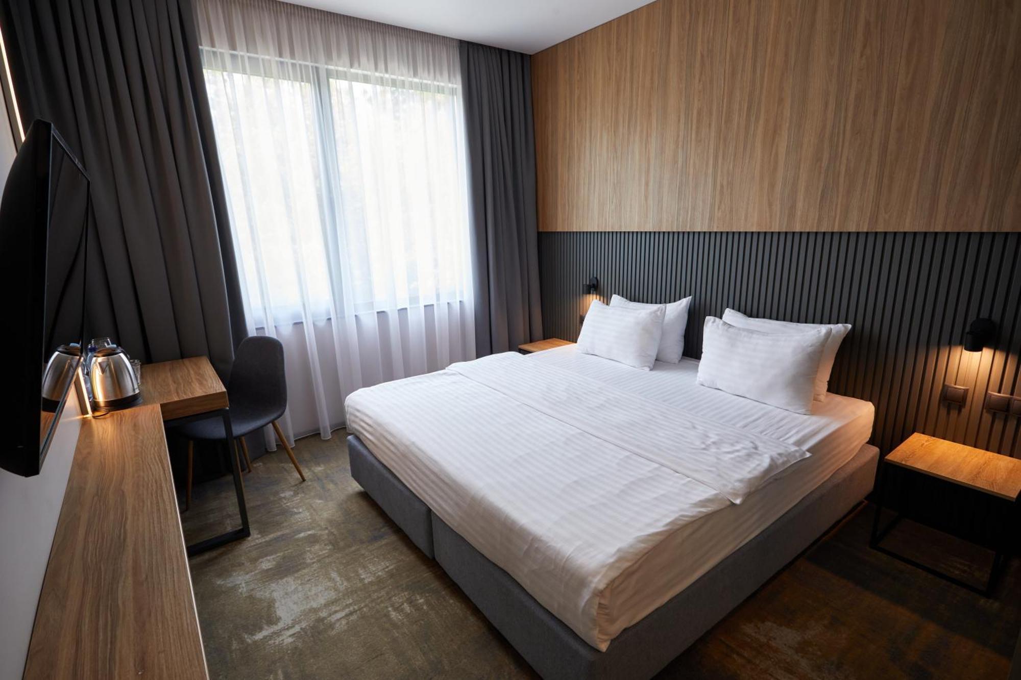 Hotel Fregat Kiev Ngoại thất bức ảnh