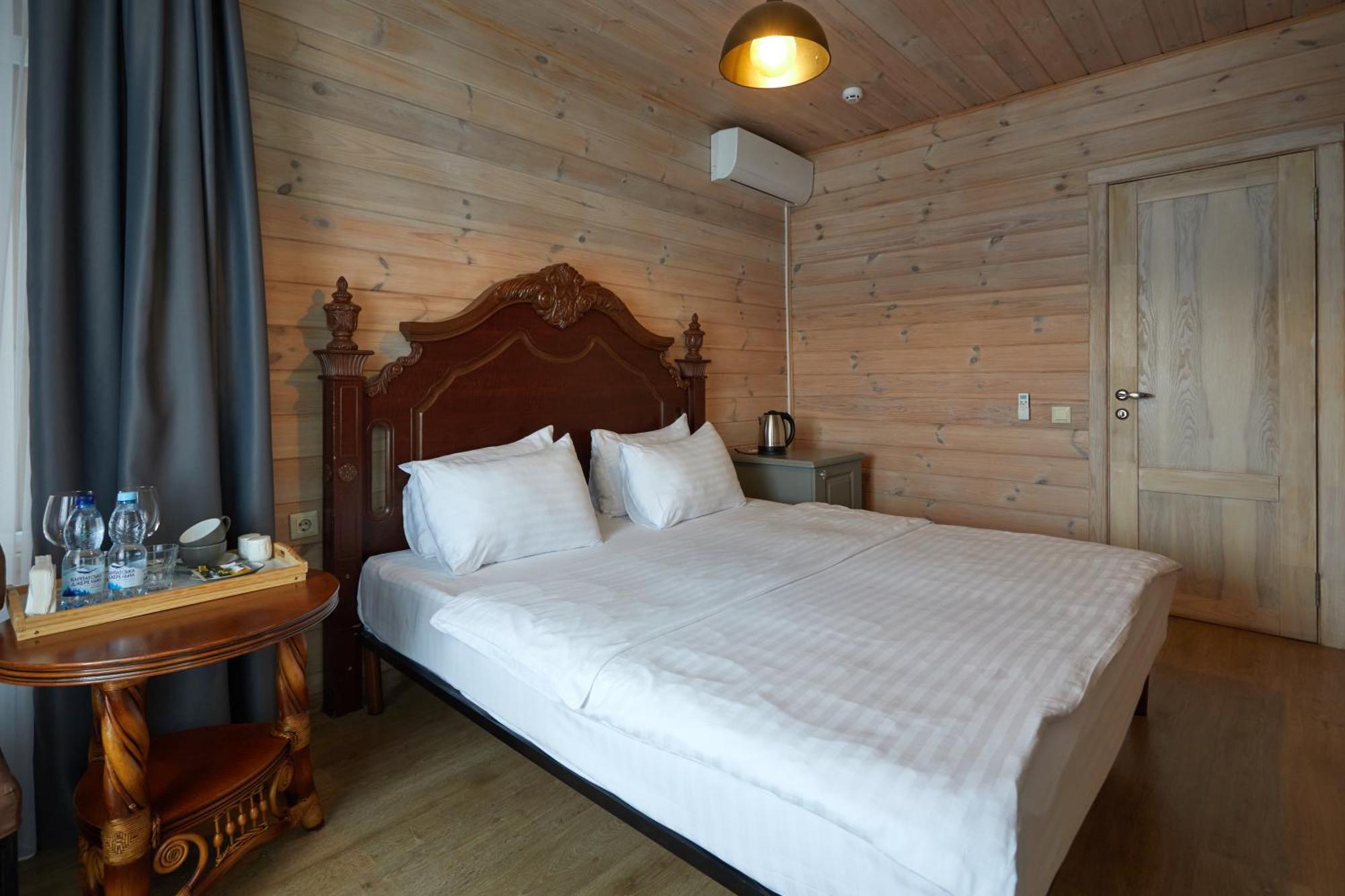 Hotel Fregat Kiev Ngoại thất bức ảnh